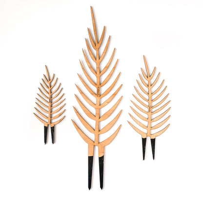 Palmella - Plant trellis inspired by the Palm Leaf